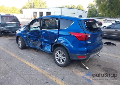 2019 Ford Escape Se z USA, uszkodzony, nr VIN 1FMCU0GD2KUA84291